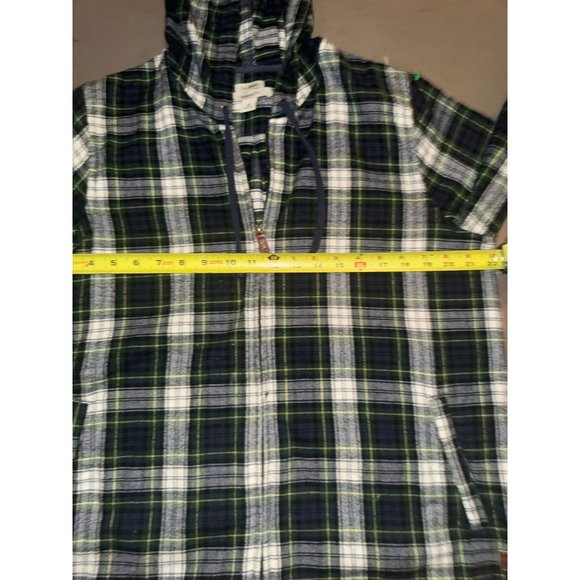 LL Bean, women’s green plaid, long sleeve, flannel relaxed, fit size, medium - Picture 3 of 8